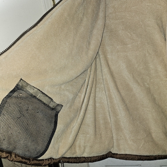 Coat - Picture 3 of 8